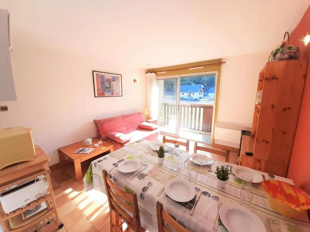 Charmant T3 Pour 6 Pers A Saint-Lary-Soulan Avec Balcon Expose Sud, Parking Et Casier A Skis - Fr-1-457-246 0*,
